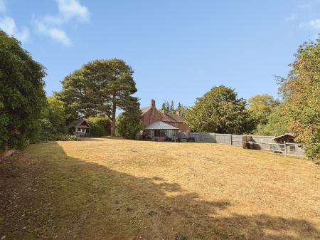 3 bedroom Semi-detached house for sale in Shifnal, TF11