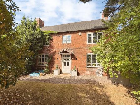 3 bedroom Semi-detached house for sale in Shifnal, TF11