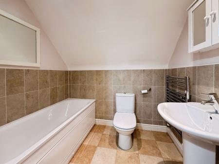 4 bedroom End of terrace house for sale in Ellens Bank, Lightmoor, TF4