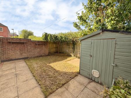 4 bedroom End of terrace house for sale in Ellens Bank, Lightmoor, TF4