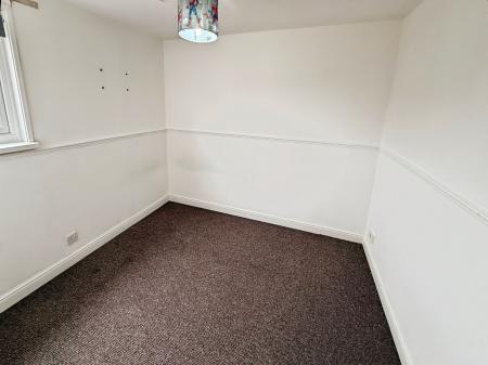 3 bedroom Terraced House for sale in Willowfield, Telford, TF7