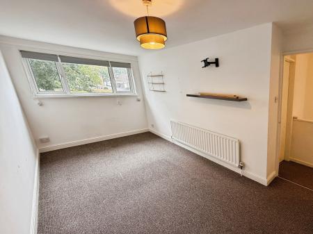 3 bedroom Terraced House for sale in Willowfield, Telford, TF7