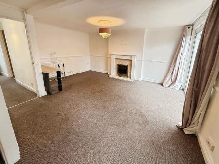 3 bedroom Terraced House for sale in Willowfield, Telford, TF7