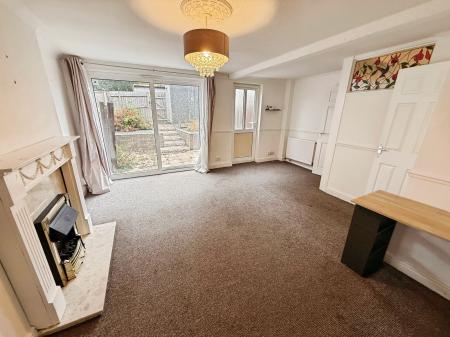 3 bedroom Terraced House for sale in Willowfield, Telford, TF7