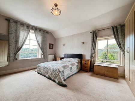 4 bedroom Detached house for sale in Hillside, Ironbridge, TF8