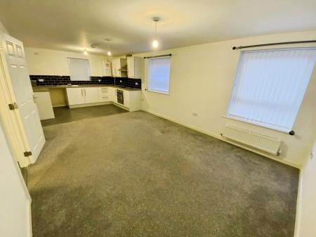 2 bedroom Flat for sale in Ferridays Fields, Woodside, TF7