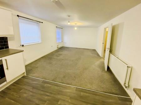 2 bedroom Flat for sale in Ferridays Fields, Woodside, TF7