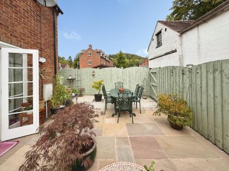 2 bedroom End of terrace house for sale in Dale End, Coalbrookdale, TF8