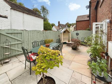 2 bedroom End of terrace house for sale in Dale End, Coalbrookdale, TF8