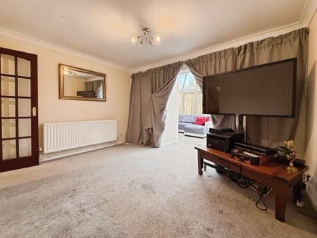 3 bedroom End of terrace house for sale in Chirbury, Stirchley, TF3