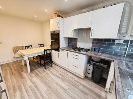3 bedroom End of terrace house for sale in Chirbury, Stirchley, TF3
