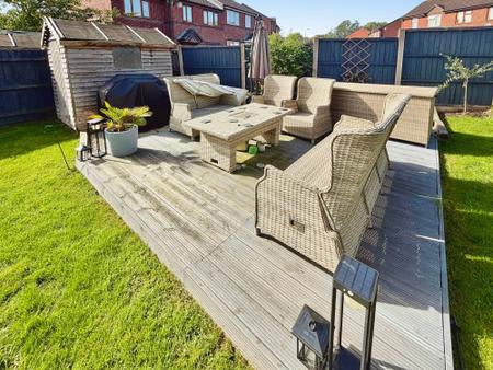 3 bedroom Semi-detached house for sale in Connomara Meadow, Horsehay, TF4