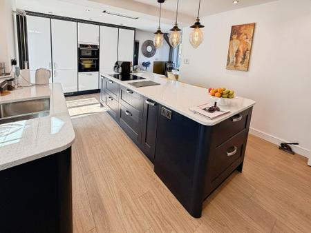 4 bedroom Detached house for sale in Wordsworth Way, Priorslee, TF2