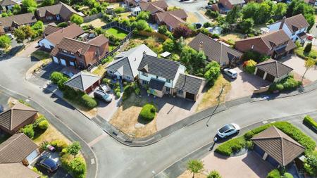 4 bedroom Detached house for sale in Wordsworth Way, Priorslee, TF2