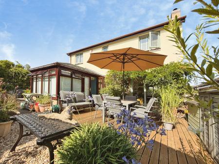 4 bedroom Detached house for sale in Wordsworth Way, Priorslee, TF2
