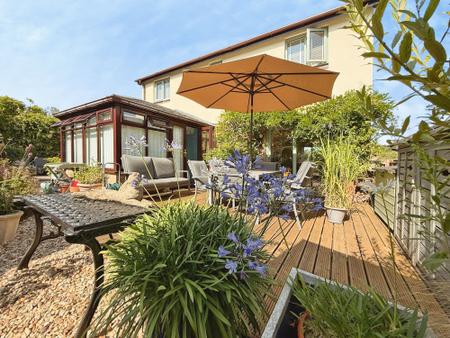 4 bedroom Detached house for sale in Wordsworth Way, Priorslee, TF2