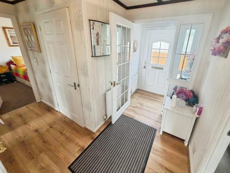 2 bedroom Park home for sale in Severn Gorge Park, Telford, TF7