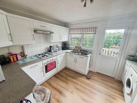 2 bedroom Park home for sale in Severn Gorge Park, Telford, TF7