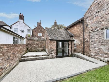 4 bedroom Semi-detached house for sale in Woodlands Lane, Horsehay, TF4