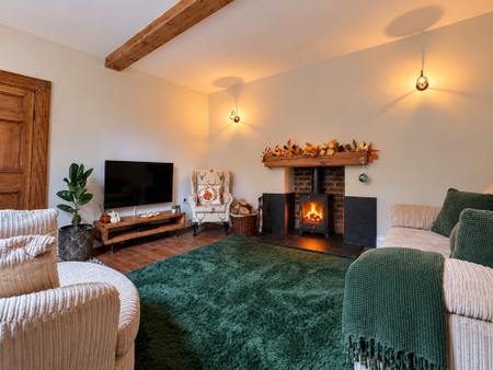 4 bedroom Semi-detached house for sale in Woodlands Lane, Horsehay, TF4