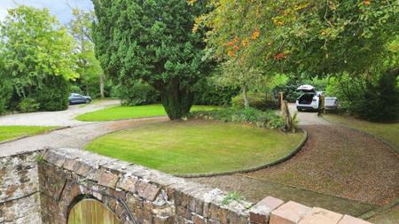 4 bedroom Semi-detached house for sale in Woodlands Lane, Horsehay, TF4