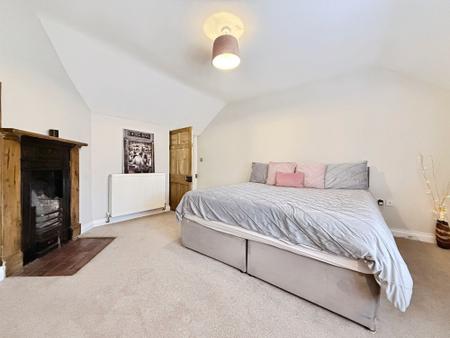 4 bedroom Semi-detached house for sale in Woodlands Lane, Horsehay, TF4