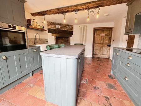 4 bedroom Semi-detached house for sale in Woodlands Lane, Horsehay, TF4