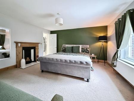 4 bedroom Semi-detached house for sale in Woodlands Lane, Horsehay, TF4