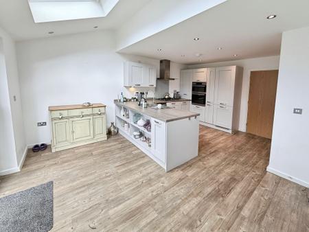 3 bedroom Detached house for sale in Ever Ready Crescent, Dawley, TF4