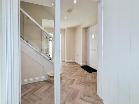4 bedroom Detached house for sale in King Street, Dawley, TF4