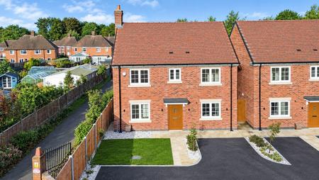 4 bedroom Detached house for sale in King Street, Dawley, TF4
