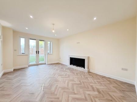 4 bedroom Detached house for sale in King Street, Dawley, TF4