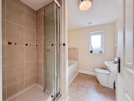 5 bedroom Detached house for sale in The Dingle, Doseley, TF4