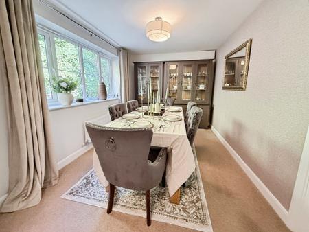 5 bedroom Detached house for sale in The Dingle, Doseley, TF4