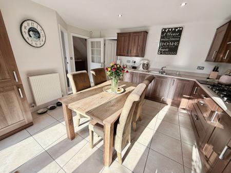 5 bedroom Detached house for sale in The Dingle, Doseley, TF4