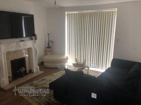 1 bedroom Property to let in Woodgreen Road - VIEWINGS AVAILABLE FROM 8am - 8pm