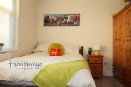 1 bedroom Property to let in Cadleigh Gardens - VIEWINGS AVAILABLE 8am - 8pm