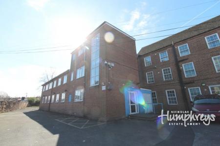 Cardinal House, Bridge Road B8