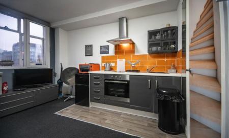 Devonshire House, B3