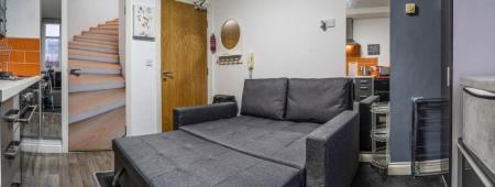 0 bedroom Studio flat to let in Devonshire House, B3