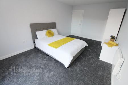 1 bedroom Property to let in Bradford St, Birmingham B12 - 8-8 Viewings