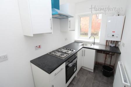2 bedroom Property to let in Farcroft Ave, Handsworth, B21