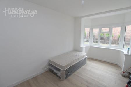 2 bedroom Property to let in Farcroft Ave, Handsworth, B21
