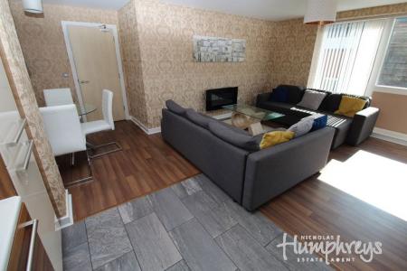 2 bedroom Property to let in Ryland Street, B16 - 8-8 Viewings