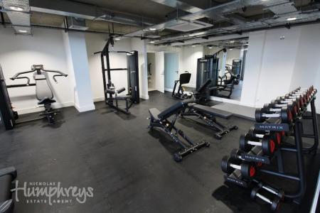 2 bedroom Property to let in East Timber Yard - B5 - 8-8 Viewings