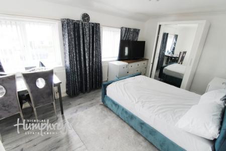 0 bedroom Property to let in Brook Meadow Road - B34