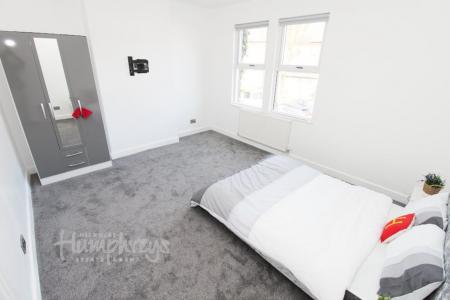 Norfolk Road, Erdington B23 - 8am-8pm Viewings