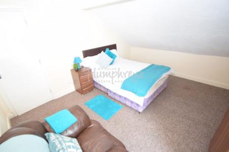 1 bedroom Property to let in Double Bedroom, City Road B16