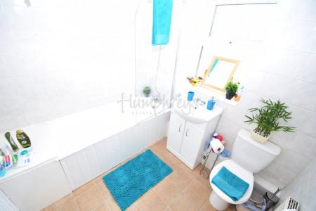 1 bedroom Property to let in Double Bedroom, City Road B16