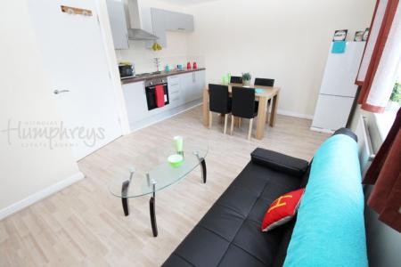 2 bedroom Property to let in Bodmin Grove, Nechells B7 - 8-8 Viewings